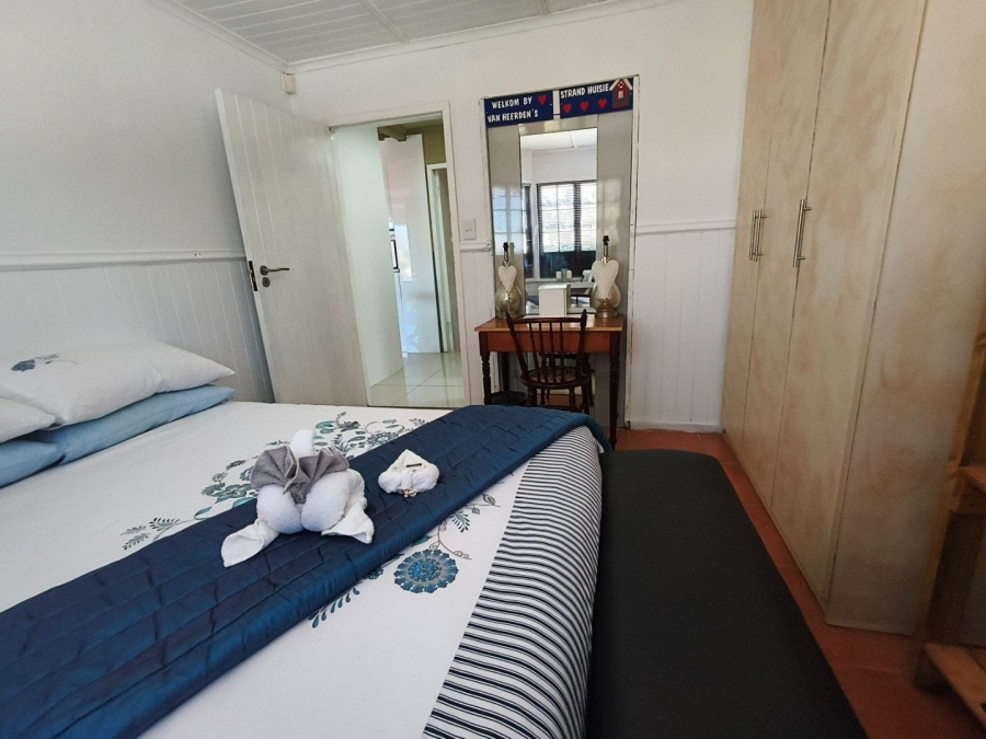 3 Bedroom Property for Sale in Wavecrest Eastern Cape